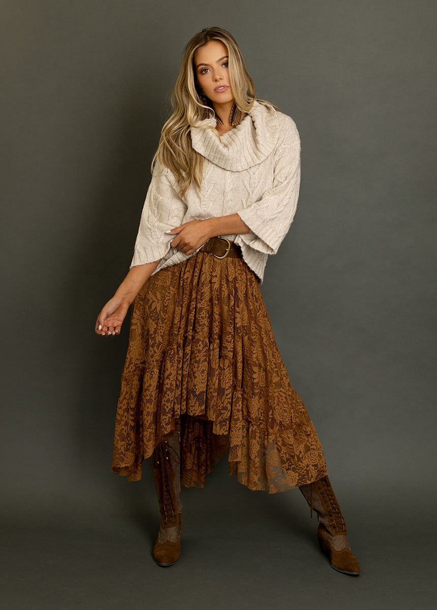 Leo Skirt in Latte