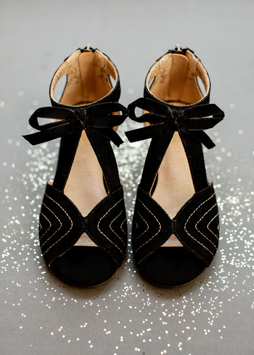 Orelia Bow Heel in Black