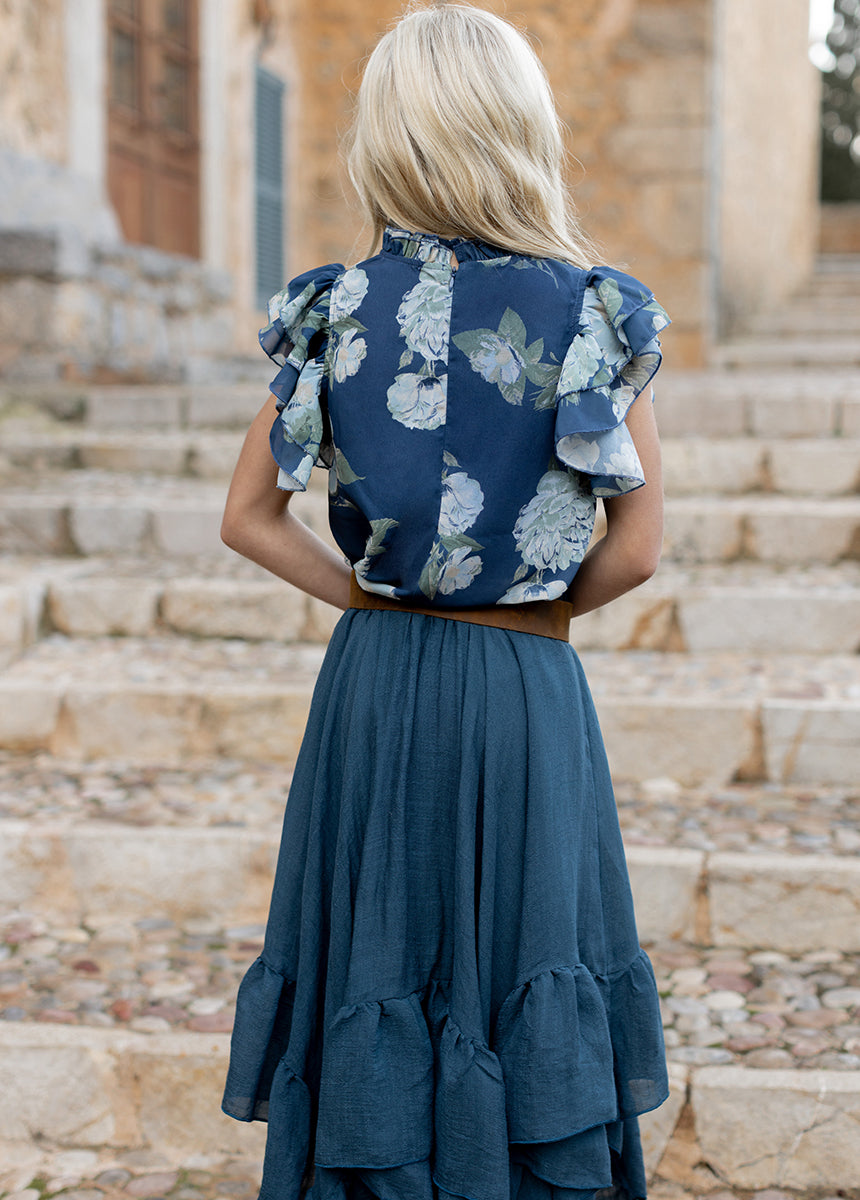 Isadora Top in Large Navy Floral