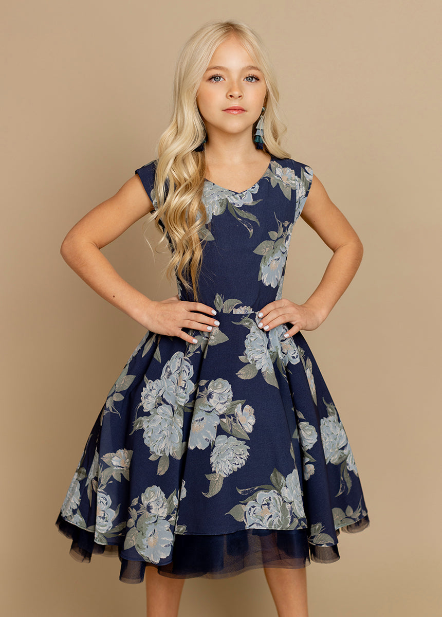 Lezah Petticoat Dress in Large Navy Floral