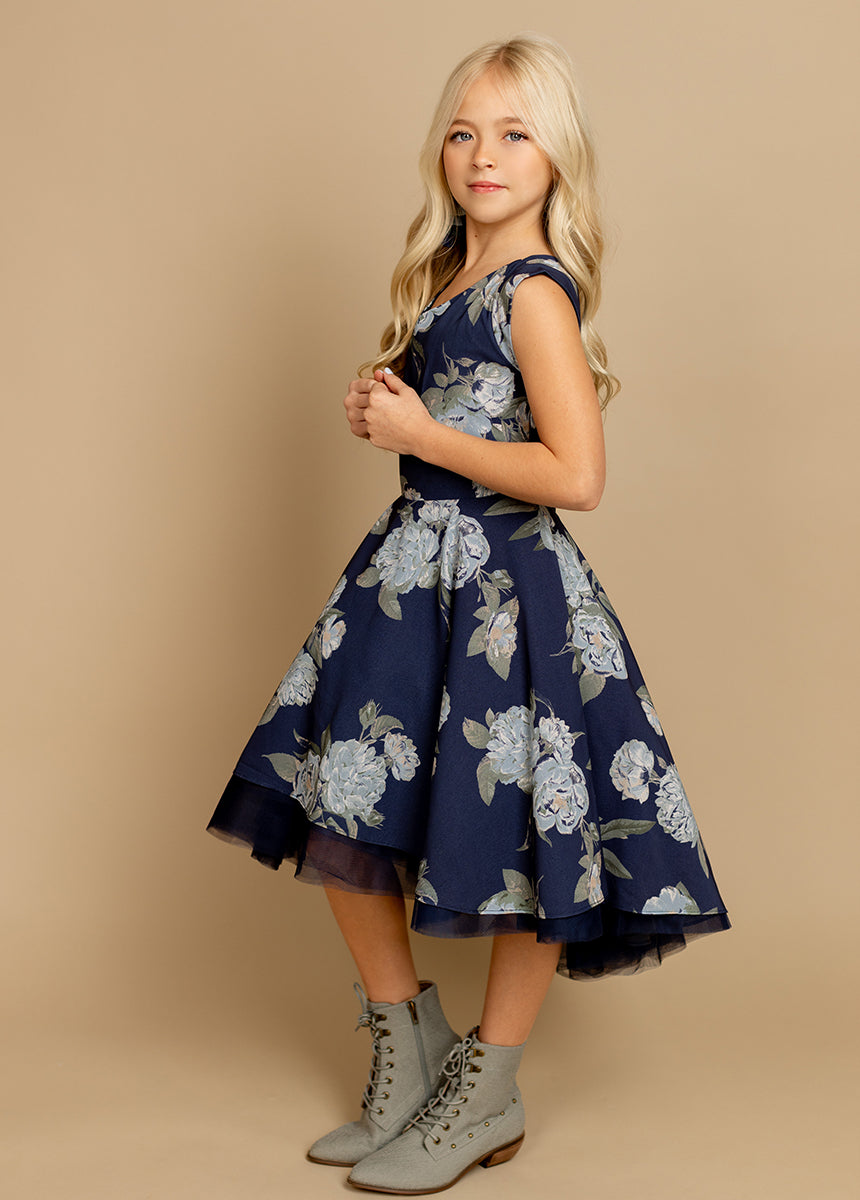 Lezah Petticoat Dress in Large Navy Floral