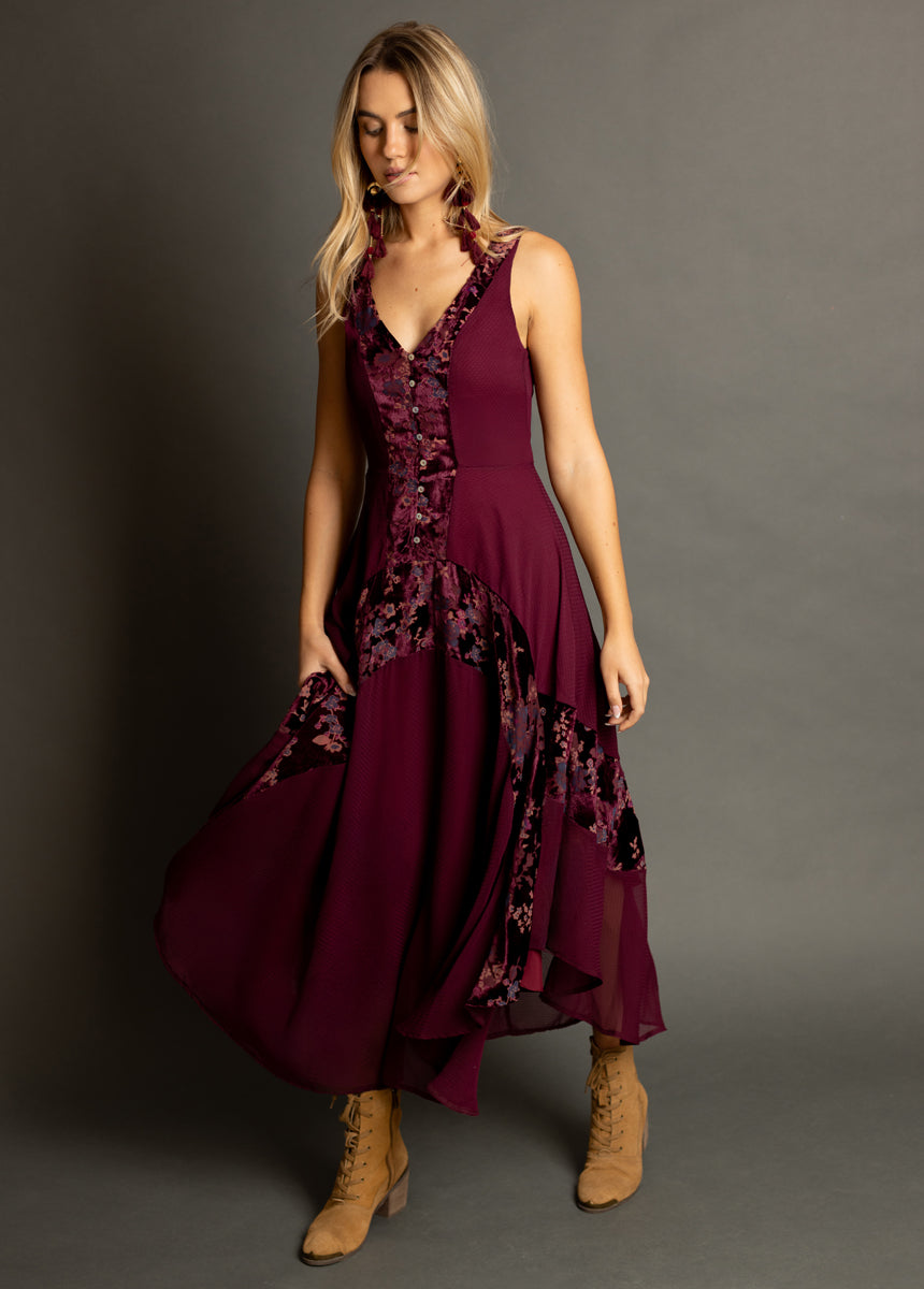 Nahri Dress in Berry