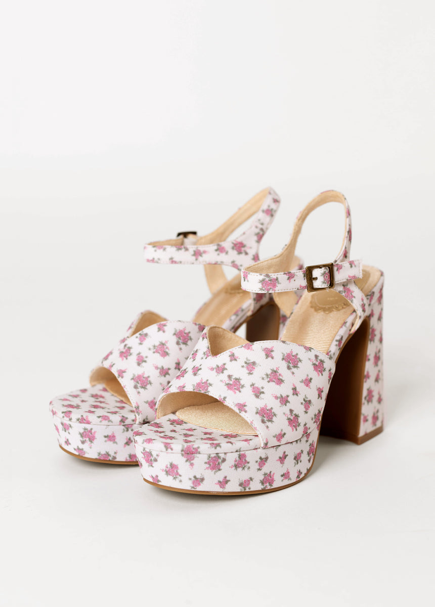 *COMING SOON* - Valentine Platforms in Floral