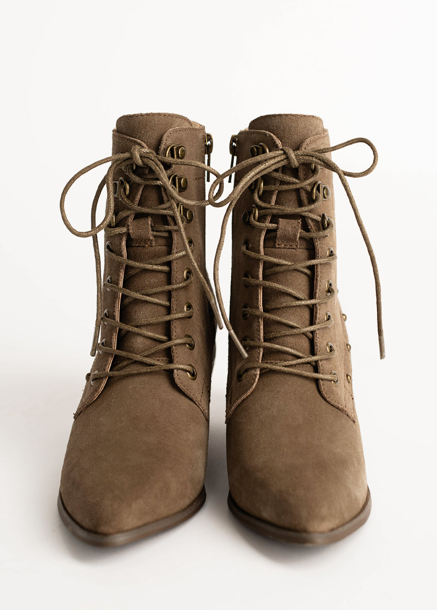 Virginia Boot in Brown Suede